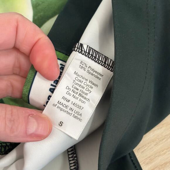 57 Peaks Leggings Small Green‎ Succulent Yoga Performance 7/8 Soft Butter $98 - Picture 9 of 9